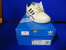 Adidas Torsion Comp EE7377 Size: 8