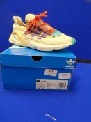 Adidas LXCON Size: 8 (new)