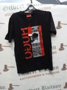 Hugo Boss T-Shirts Size: S