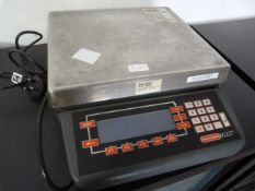 *Avery Berkel G227 Electronic Scales