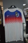 *Unofficial White Football Shirt with England Badge Size: XXL