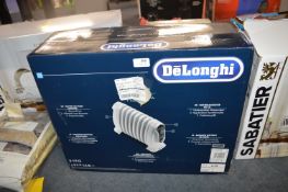 *Delonghi 800w Oil Filled Radiator