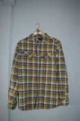 *Mens Checked Shirt Size: Medium