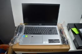 *Acer Aspire 5 15.6