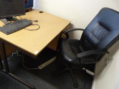 *Single Pedestal Desk with Right-Hand Drawer Pedestal in Light Oak Finish, and a Executive Swivel Ch