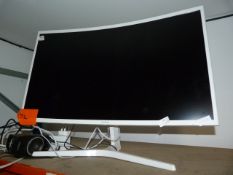 *Samsung 32” Gaming Monitor