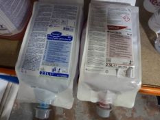 *2.5L of Taski Sani Cid QS and 2.5L of Sprint 200 Pur Eco QS