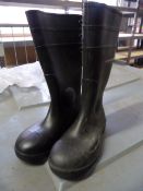 *Pair of Dunlop Wellies