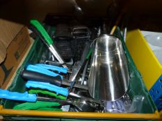 *Box of Kitchen Utensils; Large Scoop, Ladles, Gra
