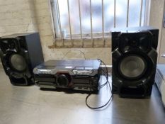 *Panasonic SA-AKX320 Bluetooth CD System