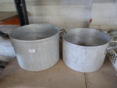 *2 Large Cooking Pots