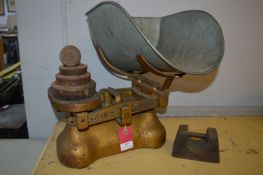 Avery Green Grocers Shop Scales plus Weights