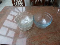 *5 Large Glass Bowls