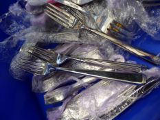 * selction of bowl forks x approx 200