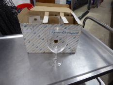 * 6 x balloon glasses