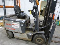 *TMC 25FB7 Battery Forklift with Charger