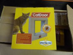 10 Four-Way Locking Cat Doors