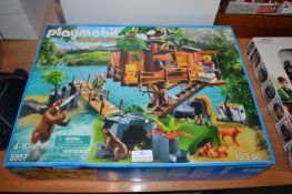 *Play Mobil Wildlife Treehouse Set