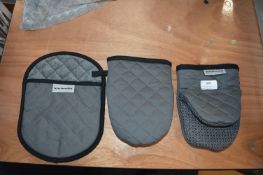 *Kitchenaid Oven Mitt 3pc Set