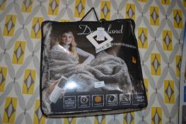 *Dreamland Relax Well Deluxe Faux Fur Heated Throw