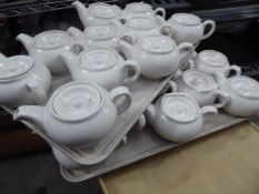 * 20 x white tea pots
