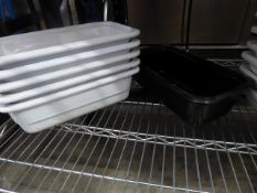 * 6 x heat resistant dishes