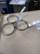 * 3 x S/S egg rings