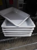 * 6 x heat resistant dishes