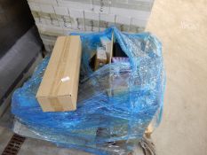 *Pallet of Mixed Low Voltage Lighting