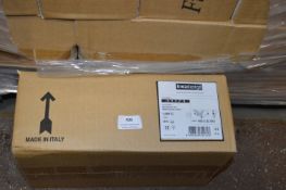 *Pallet of ~180 Half Moon Wall Lights 31171