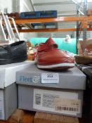 *Fleet & Foster Ladies Shoes (red) Size: 3