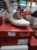 *Roselli Ladies Shoes (white) Size: 36