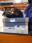 *Oaktrak Gents Shoes Size: 46