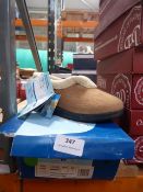 *Mirak Ladies Slippers Size: