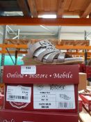 *Footwear Department Ladies Shoes (silver) Size: 3