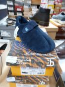 *Gents Slipper Size: 11