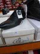 *Catesby Gents Shoes (Black) Size: 12