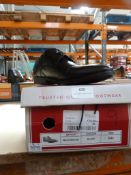 *Gents Shoes (black) Size: 9