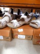 *Earth Spirit Genuine Leather Shoes Size: 8