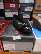 *Alpina Ladies Shoes (oti g) Size: 36