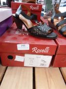 *Roselli Ladies Shoes (black) Size: 3