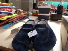 *Gents Slippers Size: 41