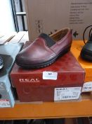 *Regal Ladies Shoes Size: 36
