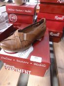 *Footwear Department Ladies Shoes (tan) Size: 36