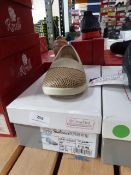 *Ortomed Ladies Shoes (beige) Size: 3