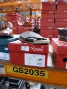 *Roselli Ladies Slip On Shoes (black) Size: 36