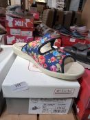 *Ortomed Ladies Slip On Shoes Size: 8