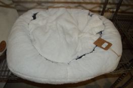* Banbury & Co. Cozy Pet Bed