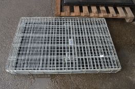 * Savic Large Dog Crate