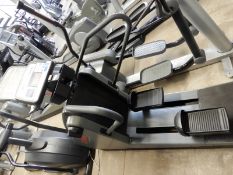 *Life Fitness Total Body System Cross Trainer Model 9500